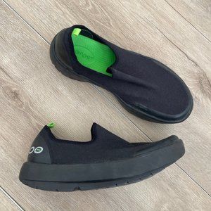 Oofos boots oomg huali low black slip on recovery shoes sock boots womens us 8